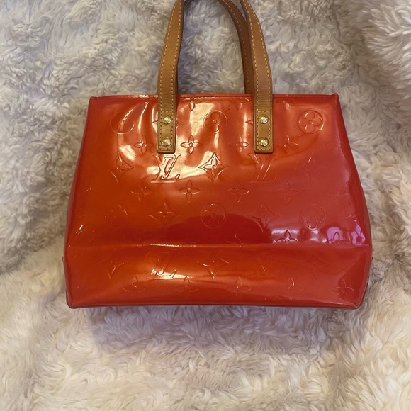 Louis Vuitton Monogram Vernis Reade PM - Picture 3 of 15